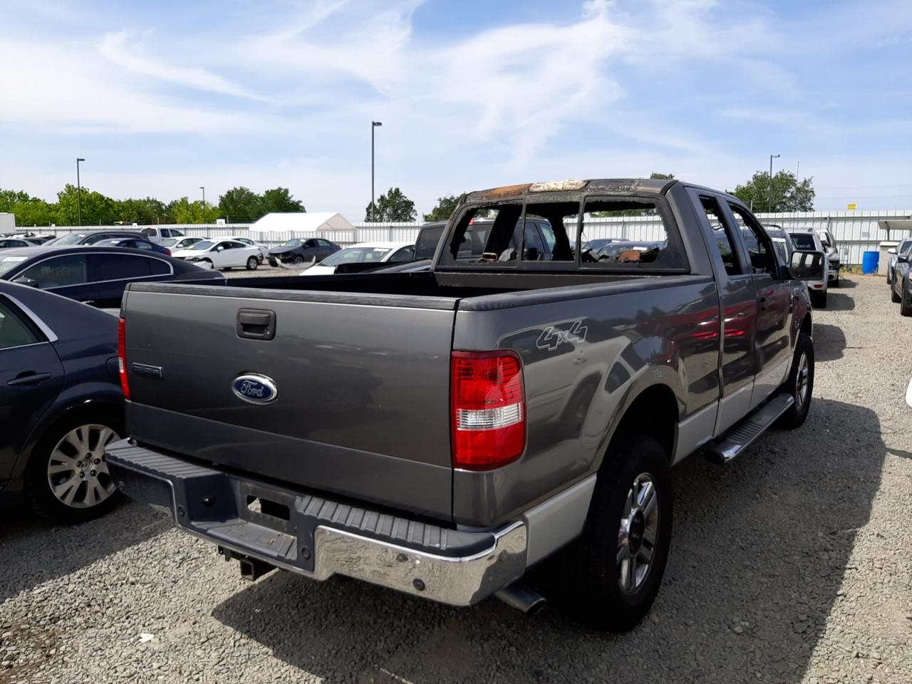 Photo 4 from auction – 2006 FORD F150 with VIN 1FTPX14586NA84439
