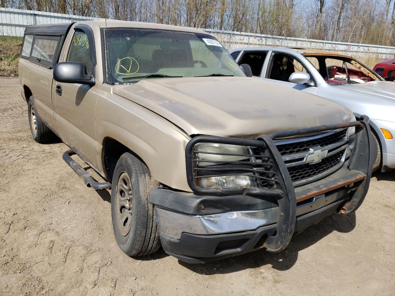 CHEVROLET SILVERADO 2007 with VIN 1GCEC14X27Z147386 - Photo from auction