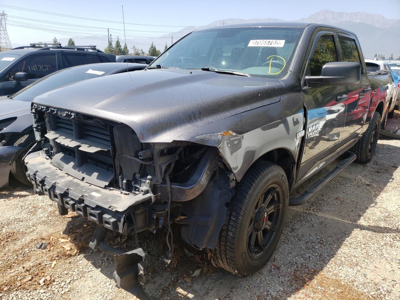 Foto 2 de la subasta – 2016 RAM 1500 ST con VIN 1C6RR7KT8GS146228