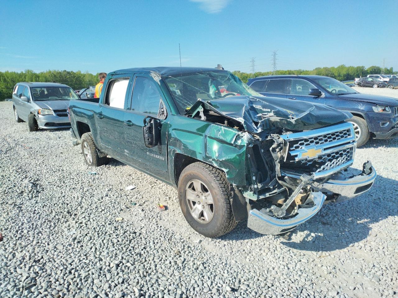 CHEVROLET SILVERADO 2015 with VIN 3GCPCREC7FG518155 - Photo from auction