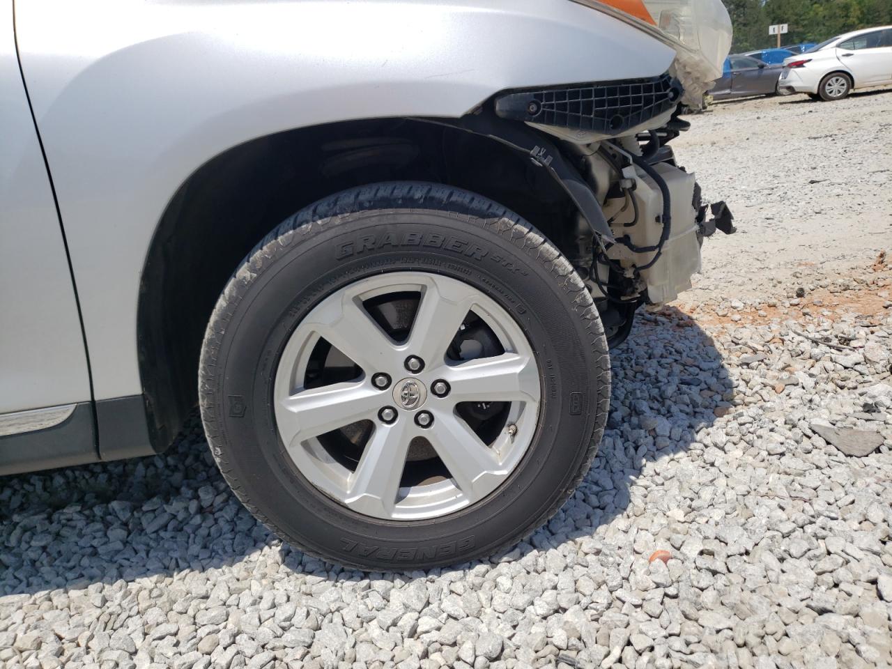Photo 9 from auction – 2012 TOYOTA HIGHLANDER with VIN 5TDBK3EH0CS142434