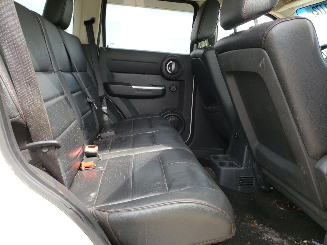 Photo 6 from auction – 2007 DODGE NITRO R/T with VIN 1D8GU58607W631624
