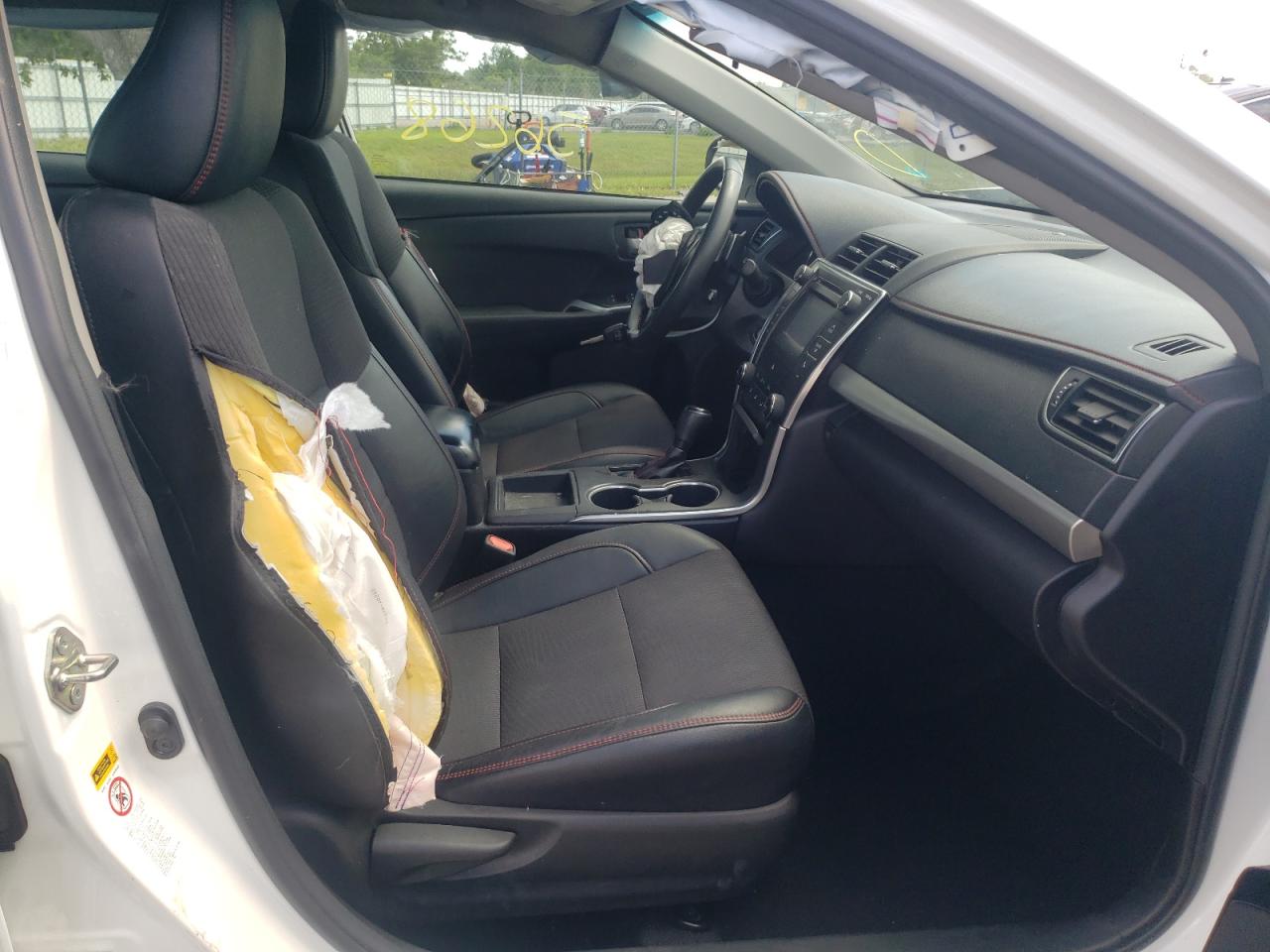 Photo 5 from auction – 2017 TOYOTA CAMRY LE with VIN 4T1BF1FK4HU800788