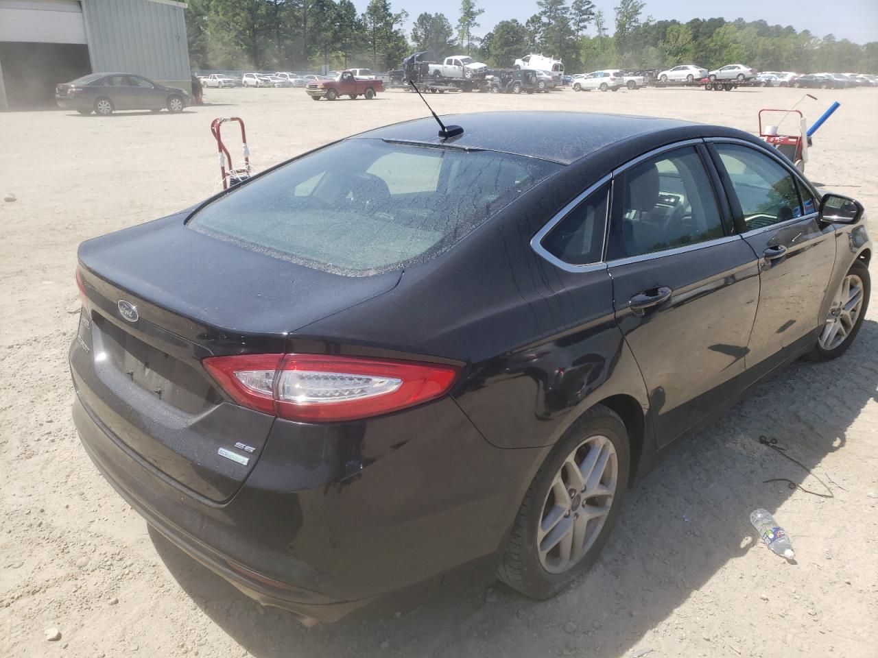 Foto 4 de la subasta – 2016 FORD FUSION SE con VIN 3FA6P0HD2GR309868