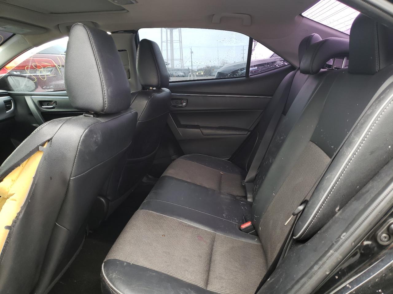 Photo 6 from auction – 2014 TOYOTA COROLLA L with VIN 2T1BURHEXEC167254