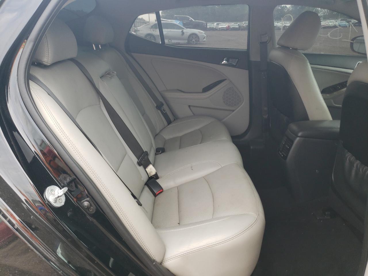Photo 6 from auction – 2012 KIA OPTIMA EX with VIN 5XXGN4A72CG072033