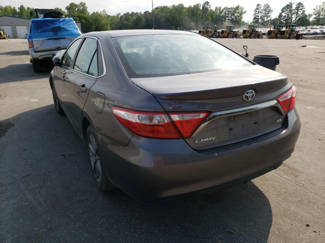 Photo 3 from auction – 2017 TOYOTA CAMRY LE with VIN 4T1BF1FK4HU725008