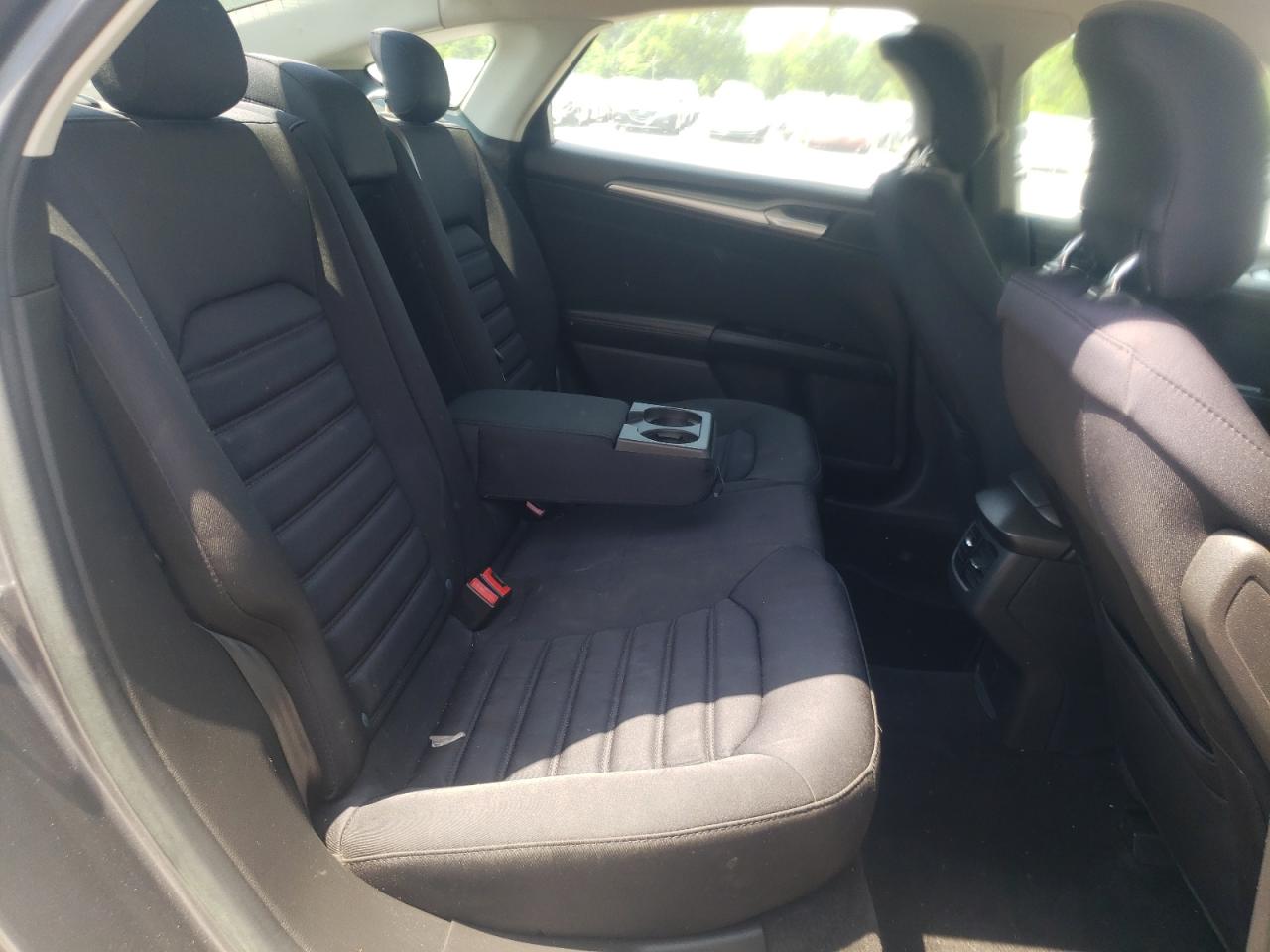 Photo 6 from auction – 2013 FORD FUSION SE with VIN 3FA6P0LU7DR232806