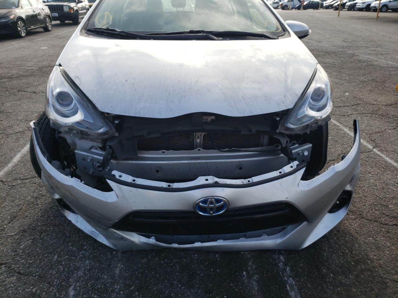 Photo 9 from auction – 2015 TOYOTA PRIUS C with VIN JTDKDTB36F1086813