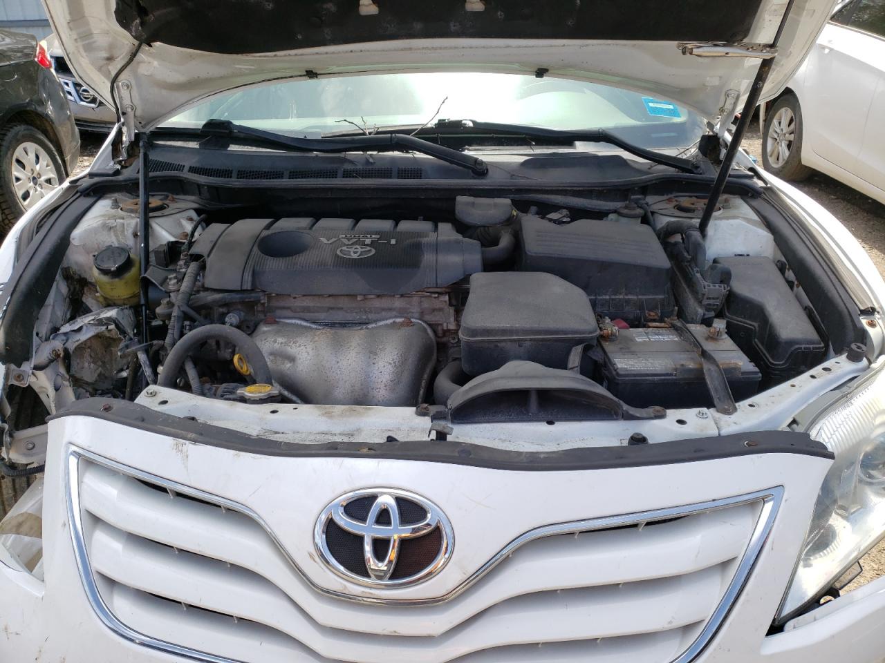 Photo 7 from auction – 2010 TOYOTA CAMRY BASE with VIN 4T4BF3EKXAR062553