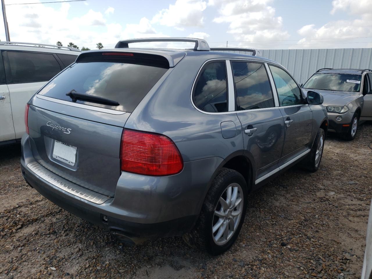 Photo 4 from auction – 2004 PORSCHE CAYENNE S with VIN WP1AB29P34LA63090