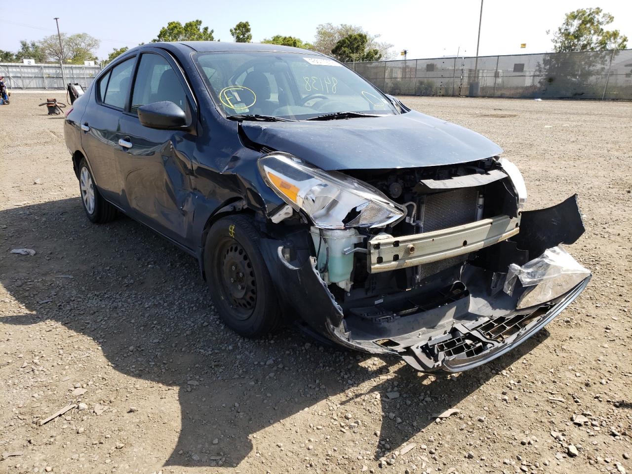 NISSAN VERSA S 2015 with VIN 3N1CN7AP8FL851545 - Photo from auction
