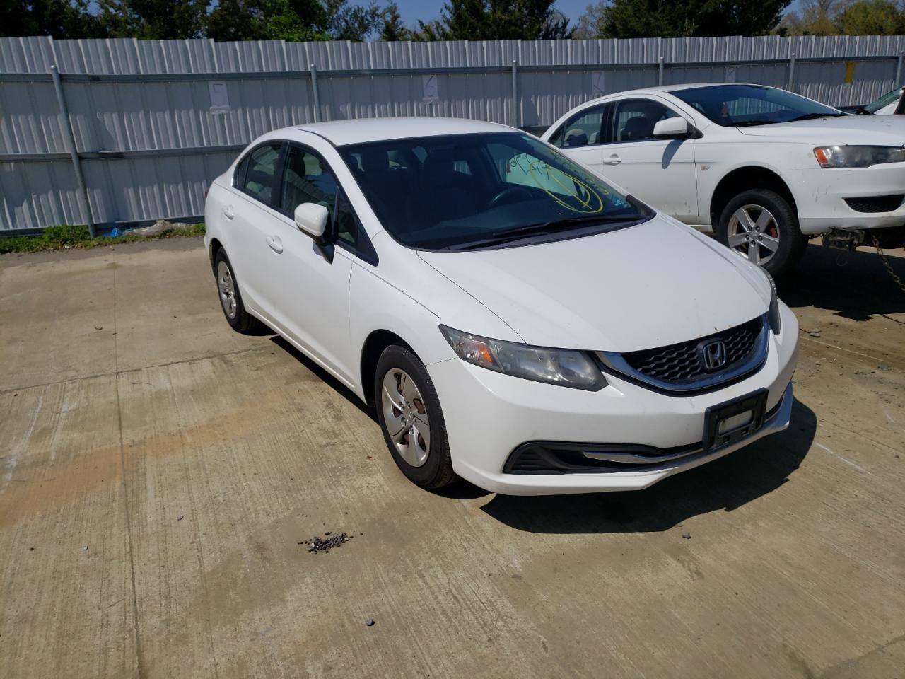 HONDA CIVIC LX 2015 with VIN 19XFB2F51FE285987 - Photo from auction