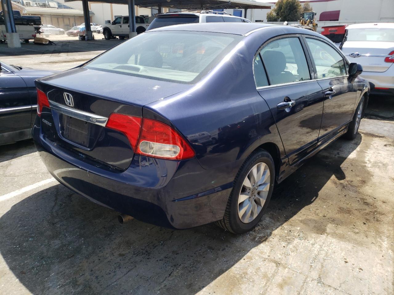 Photo 4 from auction – 2010 HONDA CIVIC EX with VIN 19XFA1F87AE008809