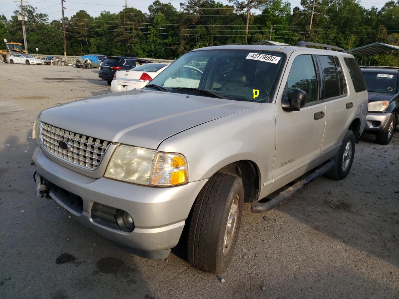 Photo 2 from auction – 2004 FORD EXPLORER X with VIN 1FMZU63W74UB87536