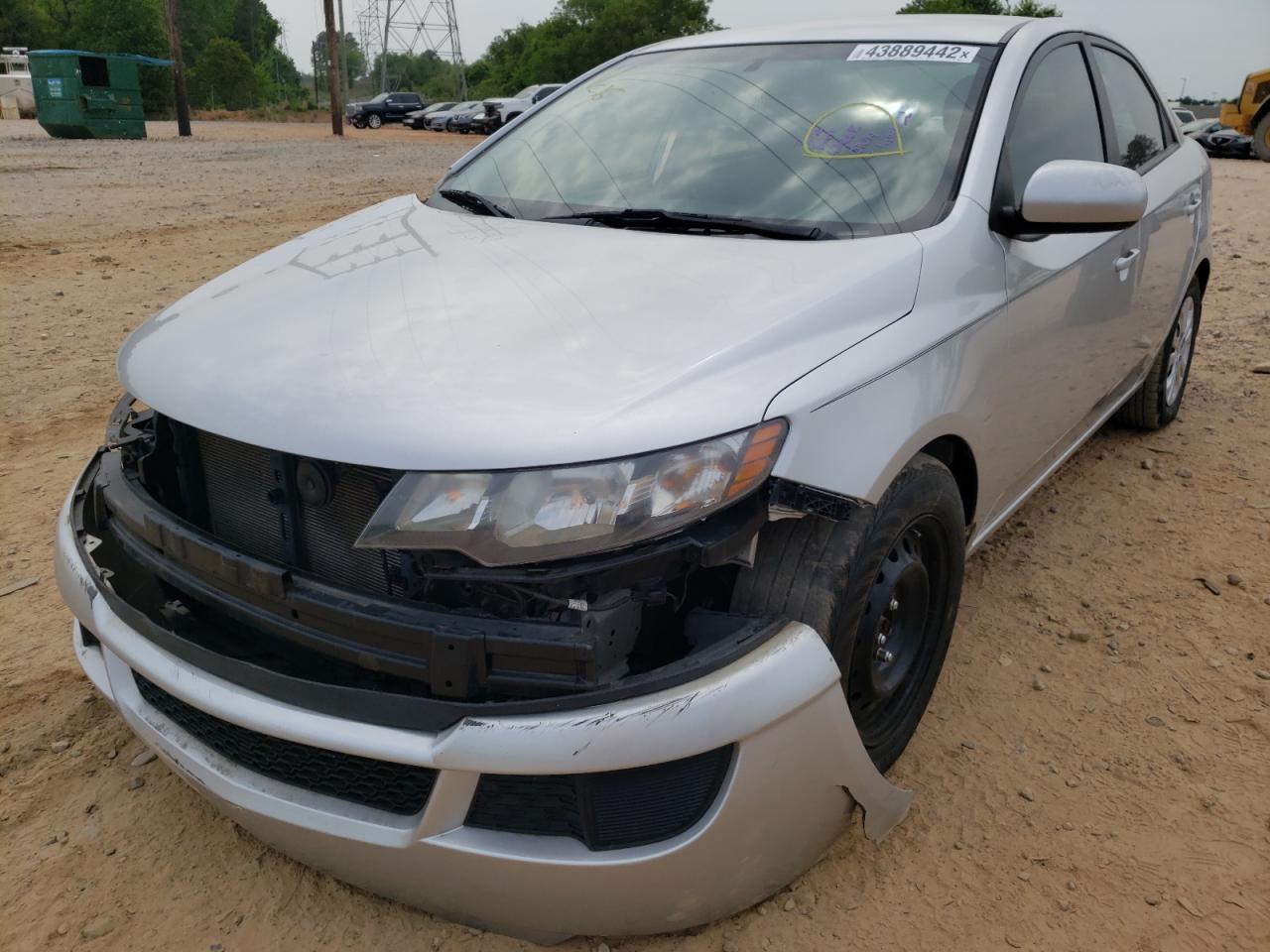Photo 2 from auction – 2011 KIA FORTE LX with VIN KNAFT4A28B5456047