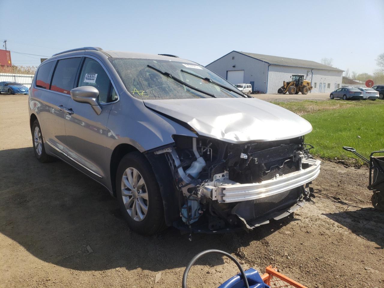 صورة رقم 1 من المزاد - 2018 CHRYSLER PACIFICA T مع VIN 2C4RC1BGXJR110737
