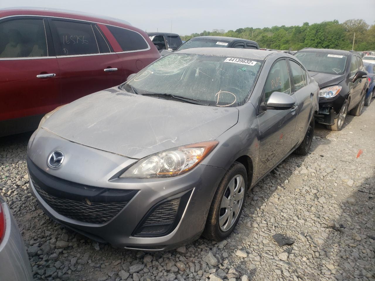 Photo 2 from auction – 2011 MAZDA 3 I with VIN JM1BL1UF3B1393249