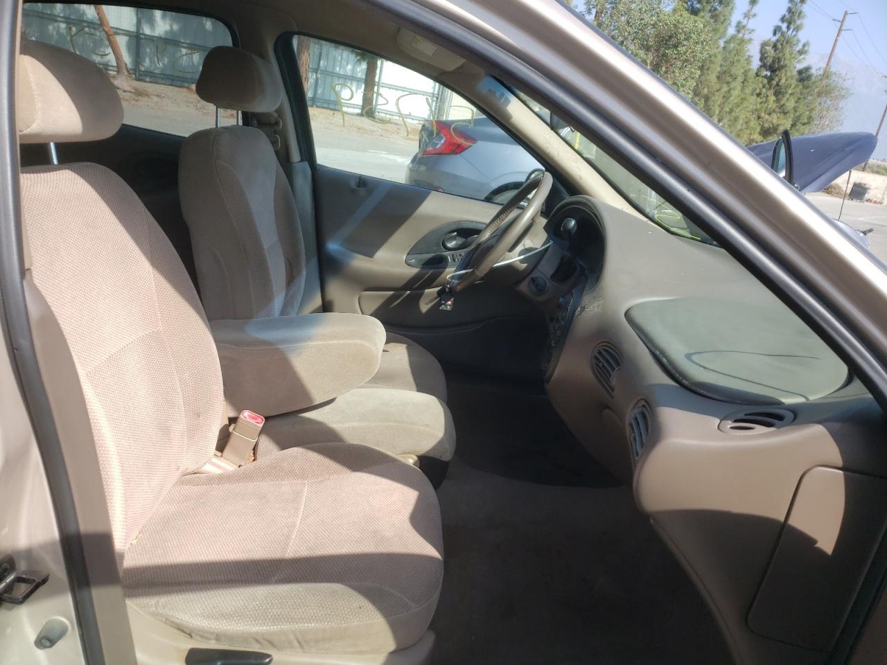 Photo 5 from auction – 1999 FORD TAURUS SE with VIN 1FAFP53S3XA222106