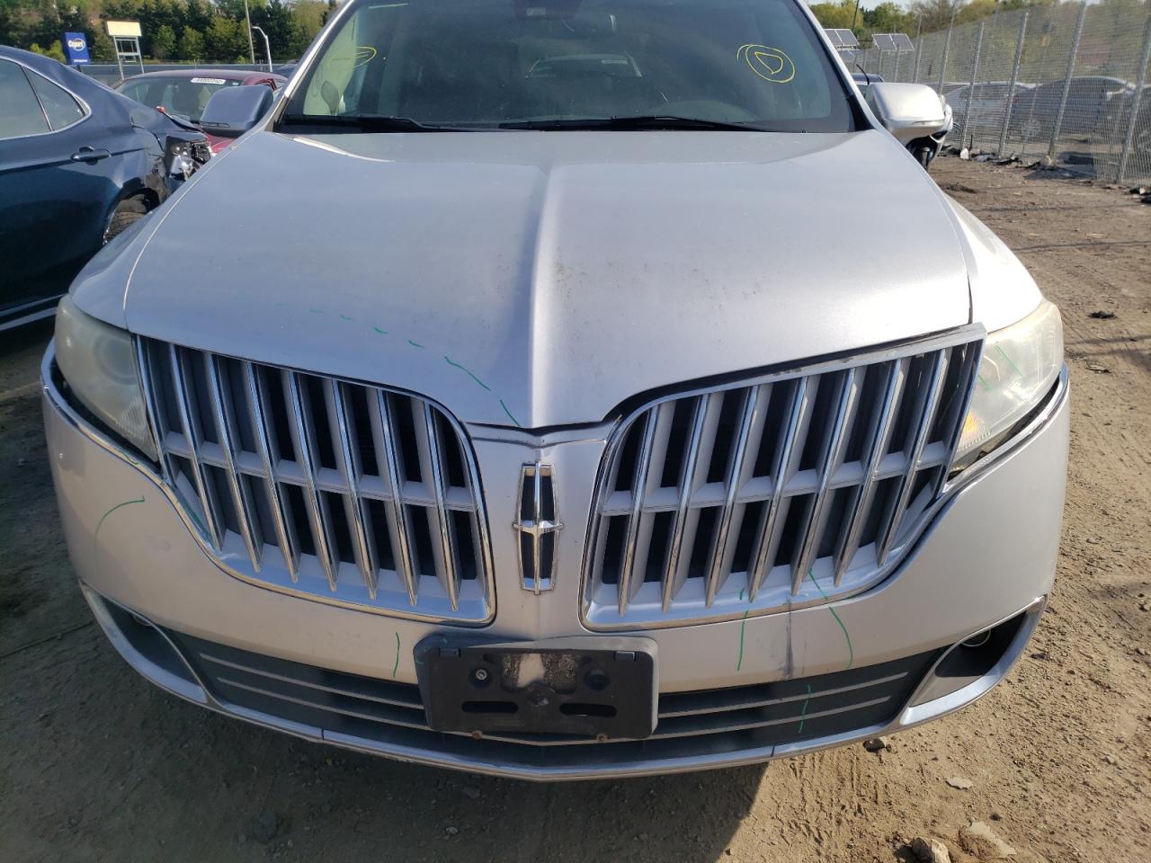 Photo 9 from auction – 2010 LINCOLN MKT with VIN 2LMHJ5AT7ABJ24725