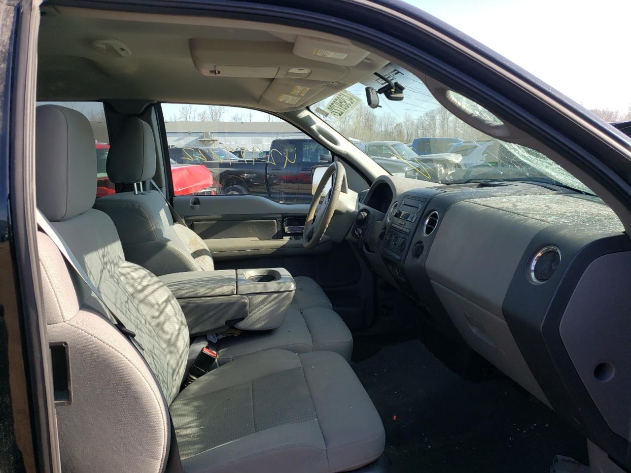 Photo 5 from auction – 2008 FORD F150 with VIN 1FTPX14V68FB42903