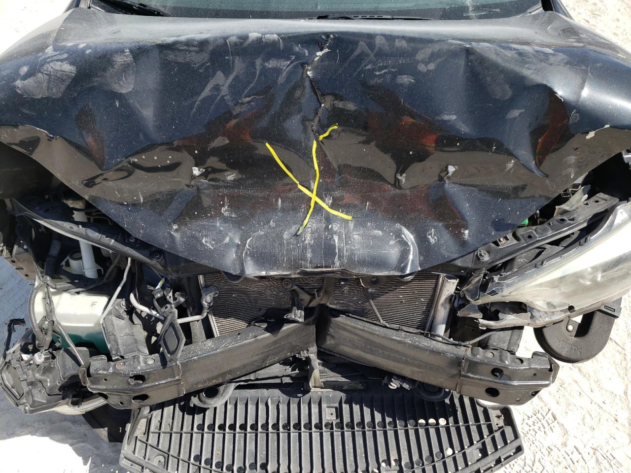 Photo 7 from auction – 2014 TOYOTA COROLLA L with VIN 2T1BURHE3EC043035