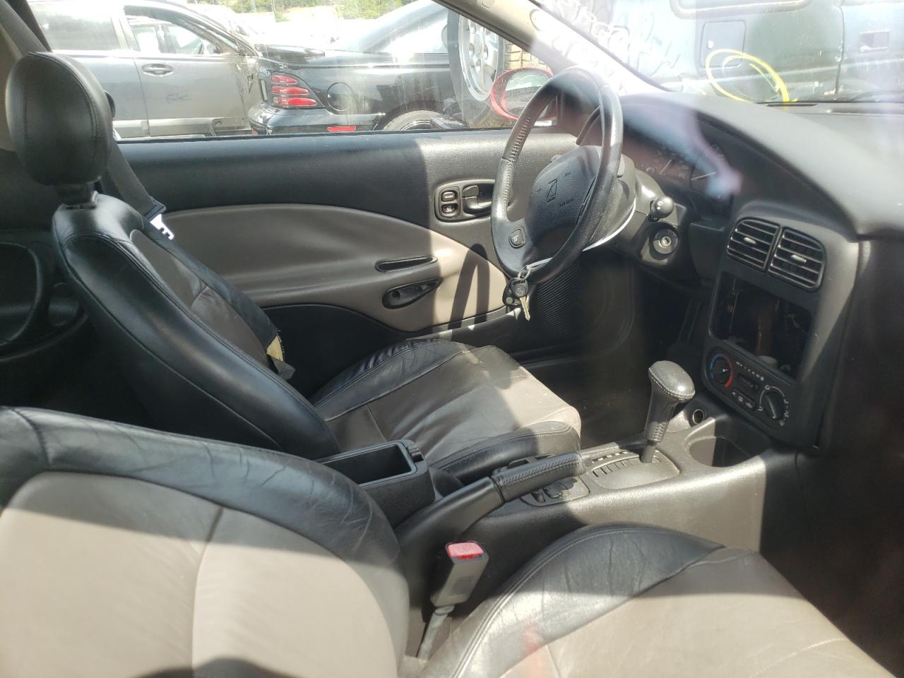 Photo 5 from auction – 2002 SATURN SC2 with VIN 1G8ZY14782Z148080