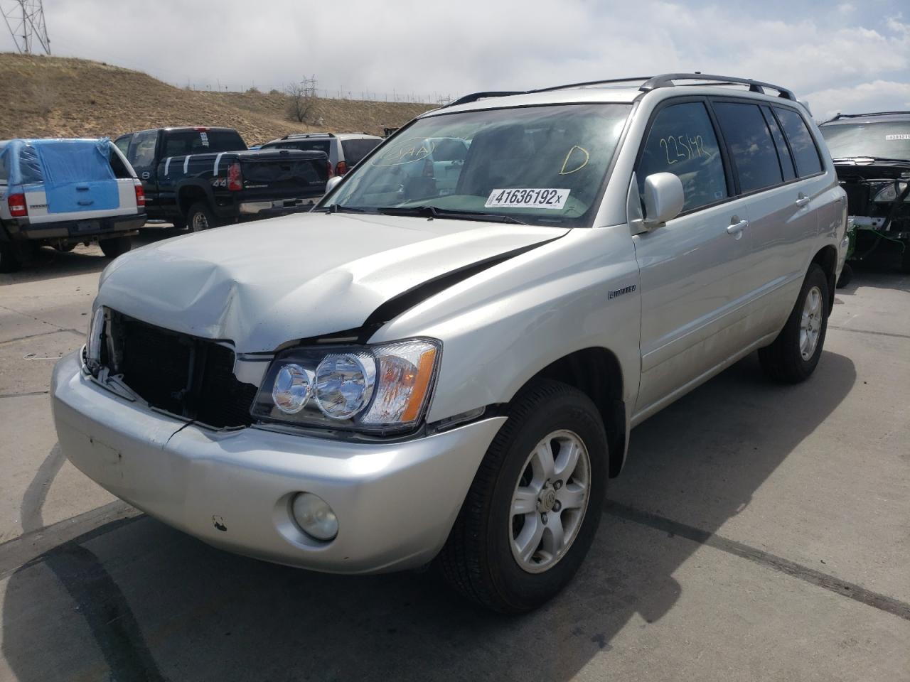 Zdjęcie 2 z aukcji – 2003 TOYOTA HIGHLANDER z VIN JTEHF21A030115184
