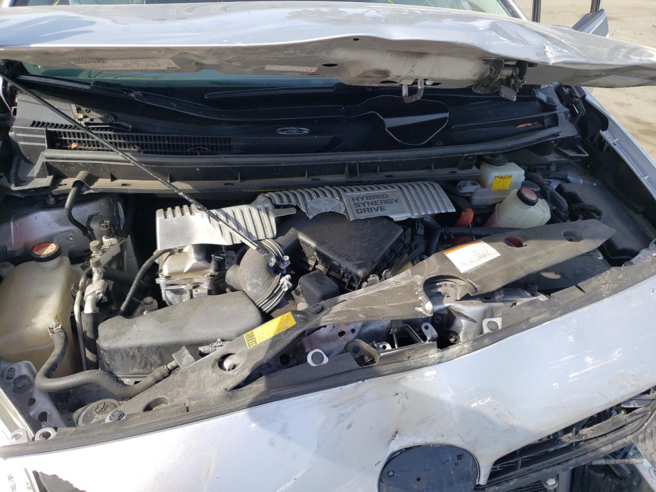 Photo 7 from auction – 2015 TOYOTA PRIUS with VIN JTDKN3DUXF0449932