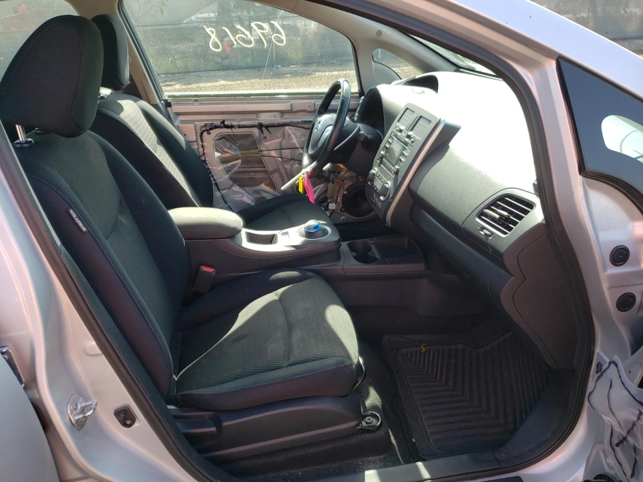 Photo 5 from auction – 2014 NISSAN LEAF S with VIN 1N4AZ0CP1EC340014