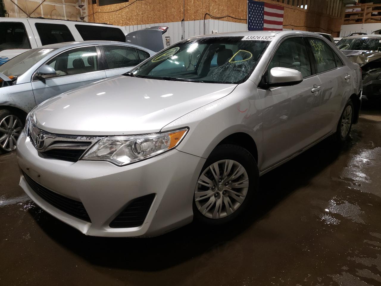 Фото 2 с аукциона – 2012 TOYOTA CAMRY BASE с VIN 4T4BF1FK2CR187231