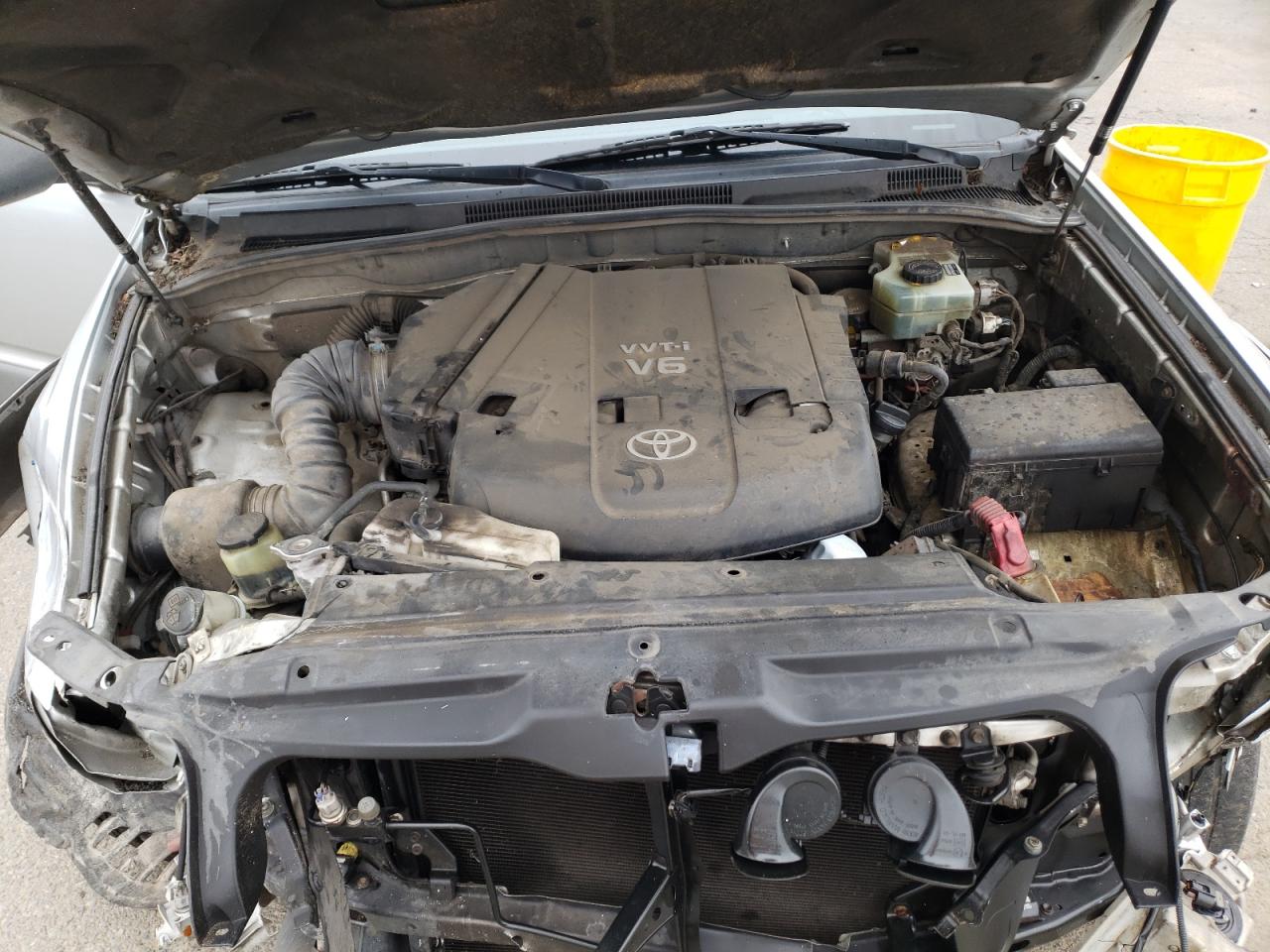 Photo 7 from auction – 2003 TOYOTA 4RUNNER SR with VIN JTEZU14R930001948