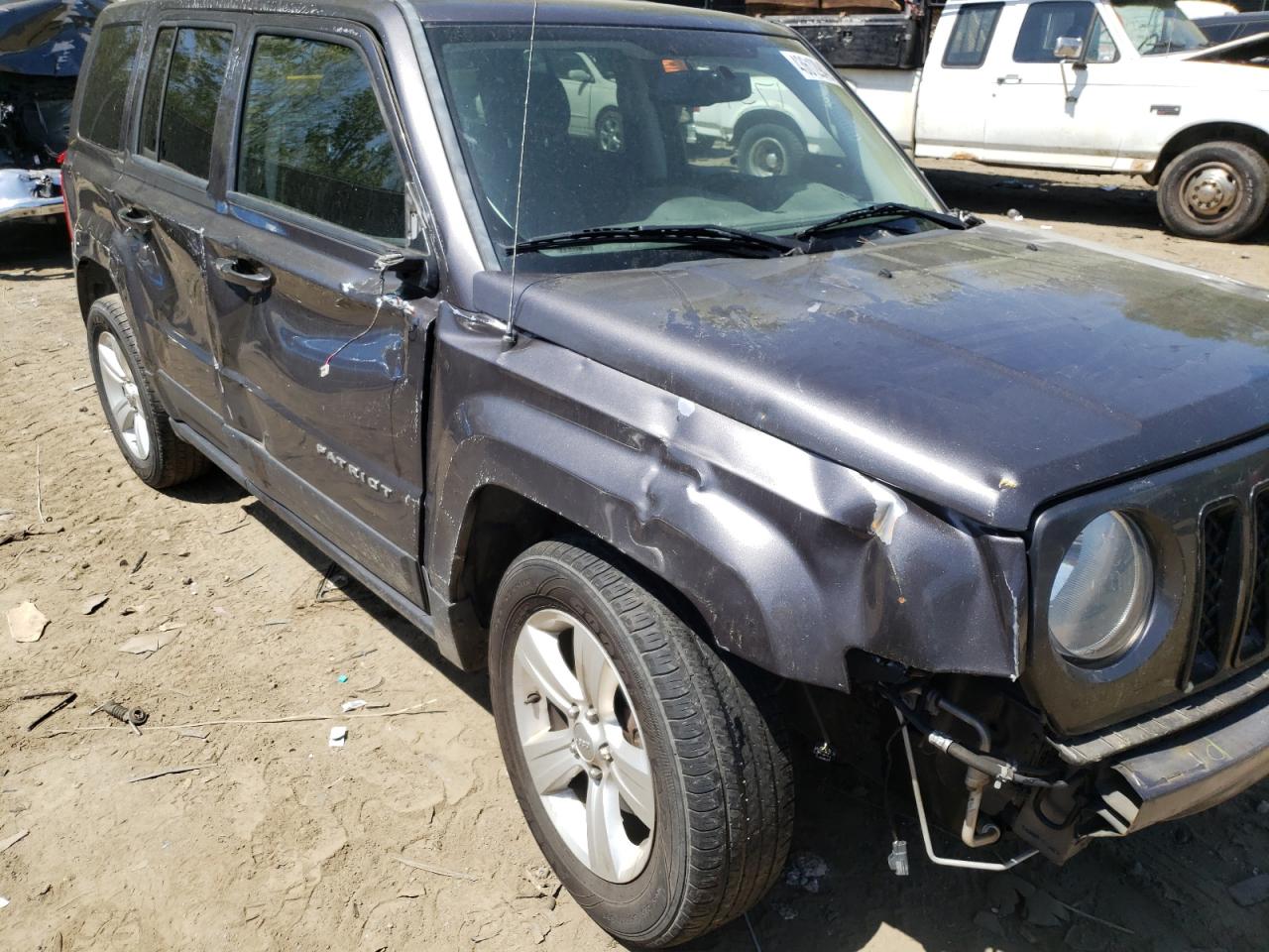 Photo 9 from auction – 2016 JEEP PATRIOT SP with VIN 1C4NJPBB1GD550787