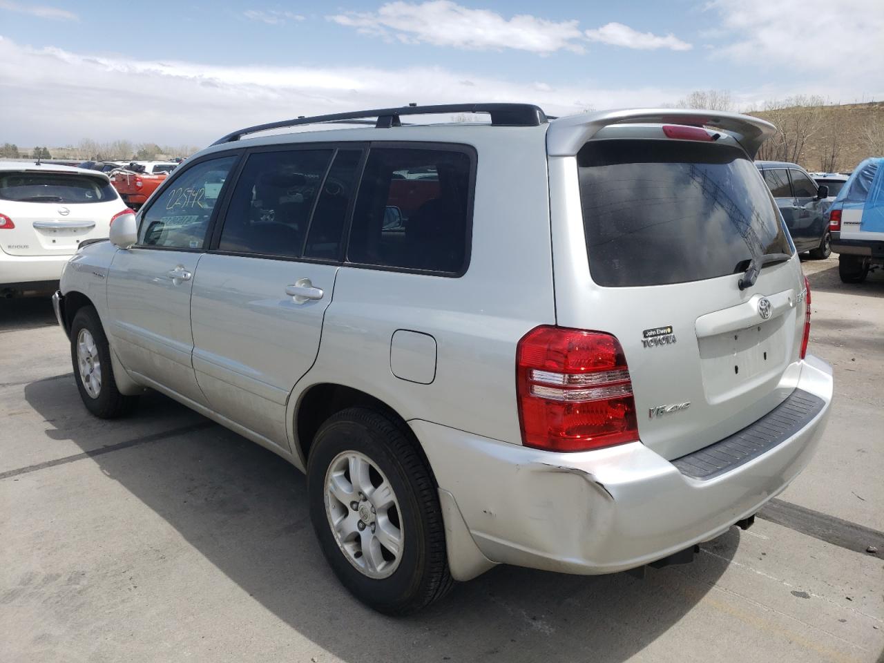 Photo 3 from auction – 2003 TOYOTA HIGHLANDER with VIN JTEHF21A030115184