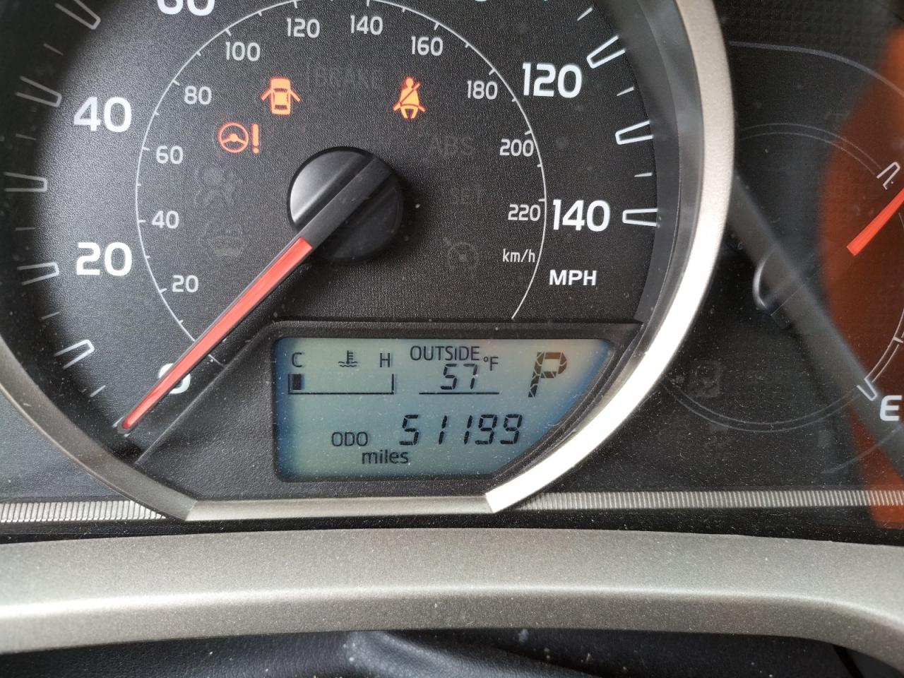 Photo 8 from auction – 2014 TOYOTA RAV4 XLE with VIN 2T3RFREV8EW216034