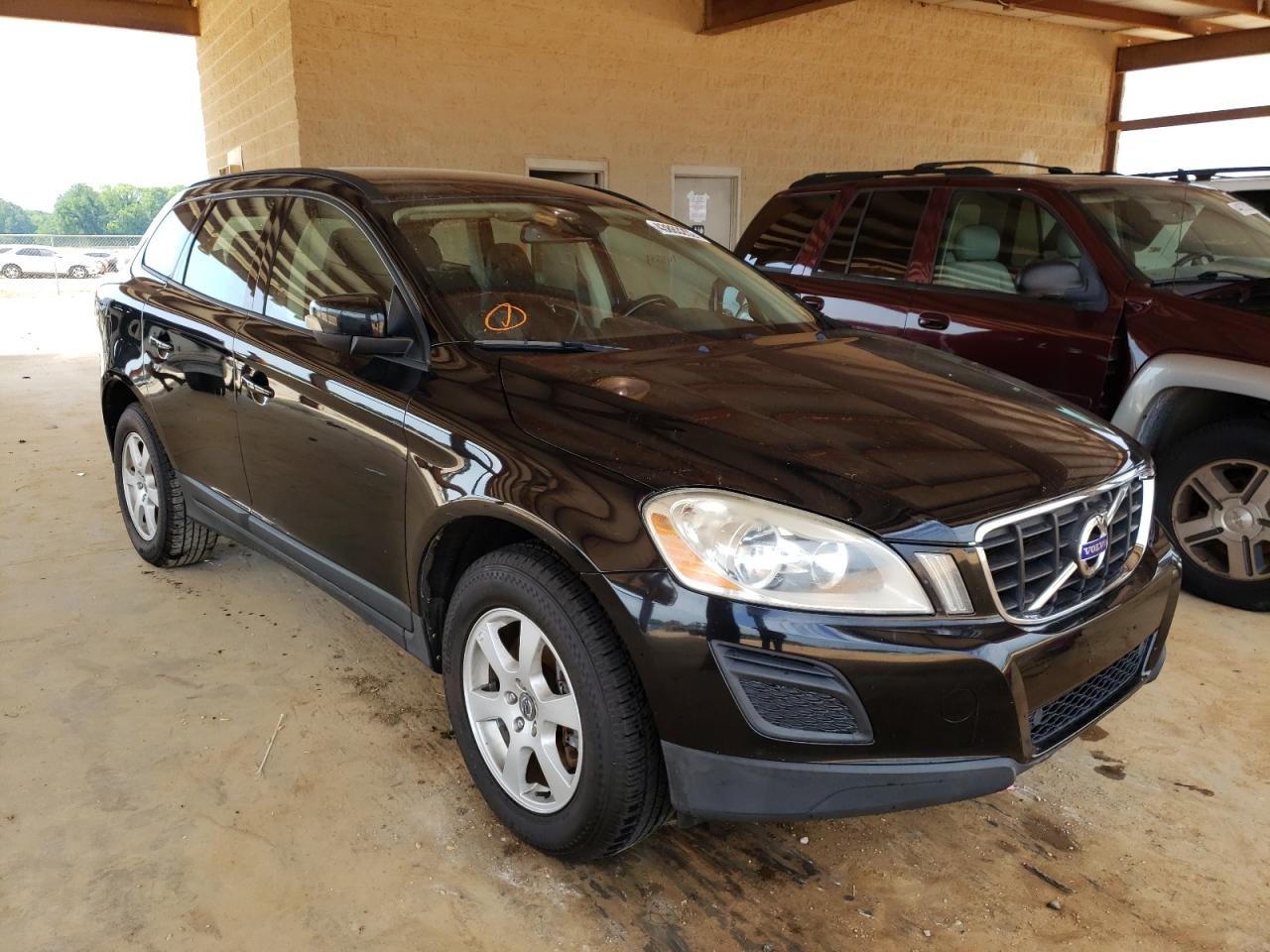 VOLVO XC60 3.2 2011 with VIN YV4940DL1B2135959 - Photo from auction