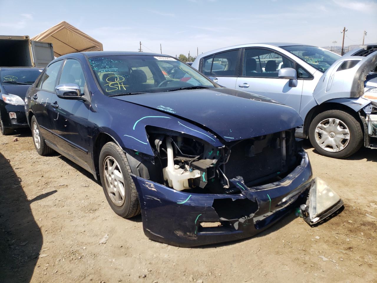 HONDA ACCORD VAL 2007 with VIN JHMCM56137C007658 - Photo from auction