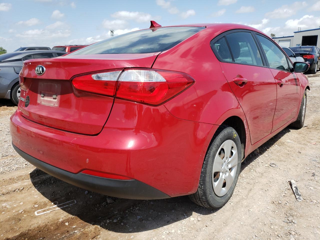 Photo 4 from auction – 2016 KIA FORTE LX with VIN KNAFK4A66G5615581