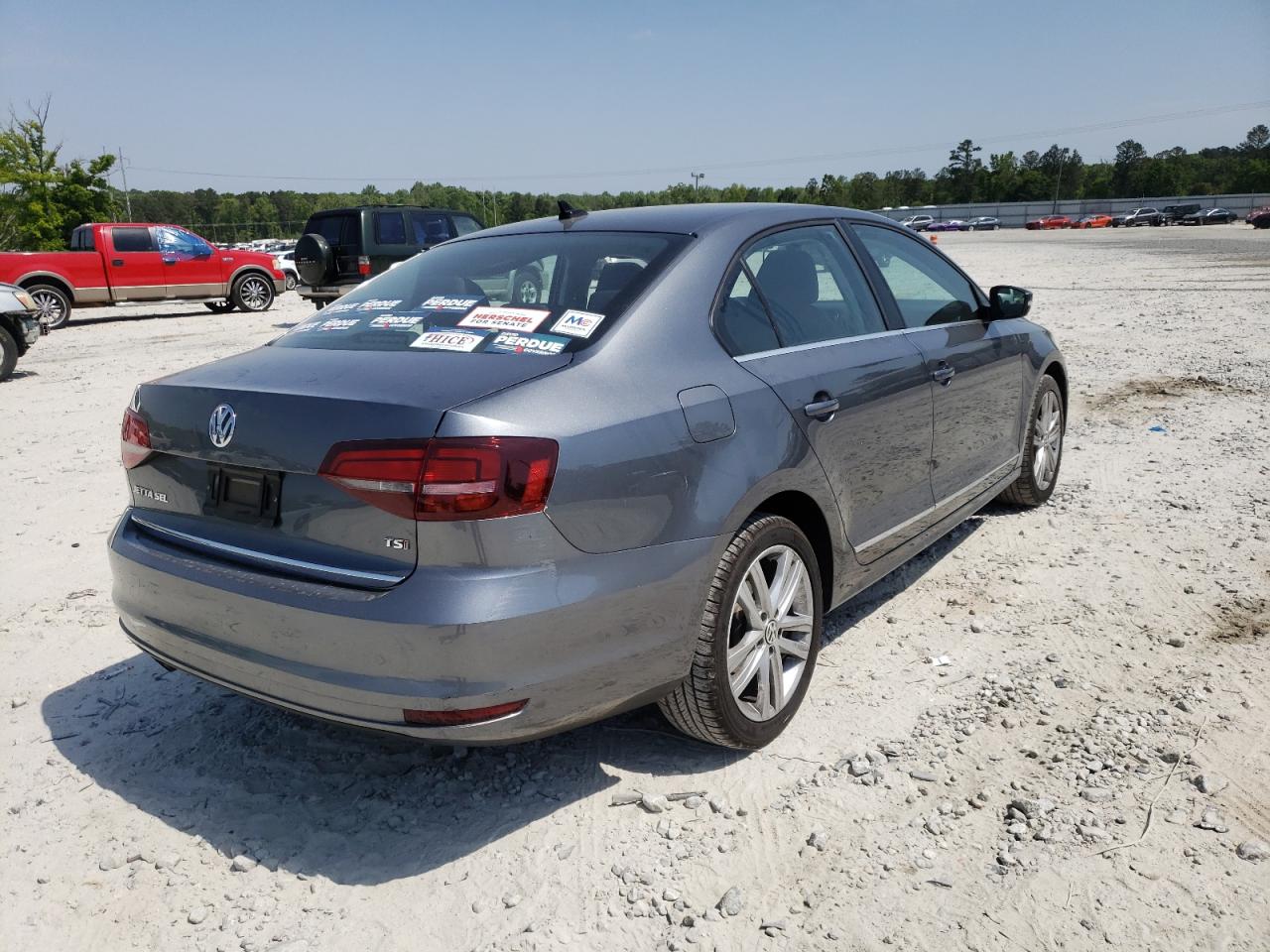 Photo 4 from auction – 2017 VOLKSWAGEN JETTA SEL with VIN 3VWL17AJ4HM385093