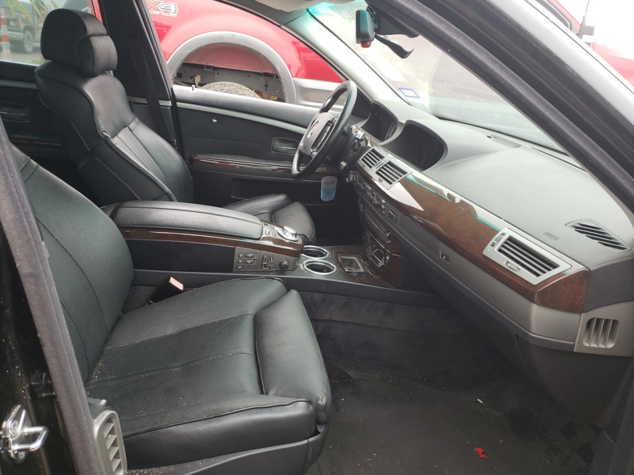 Photo 5 from auction – 2004 BMW 745 LI with VIN WBAGN63504DS54166