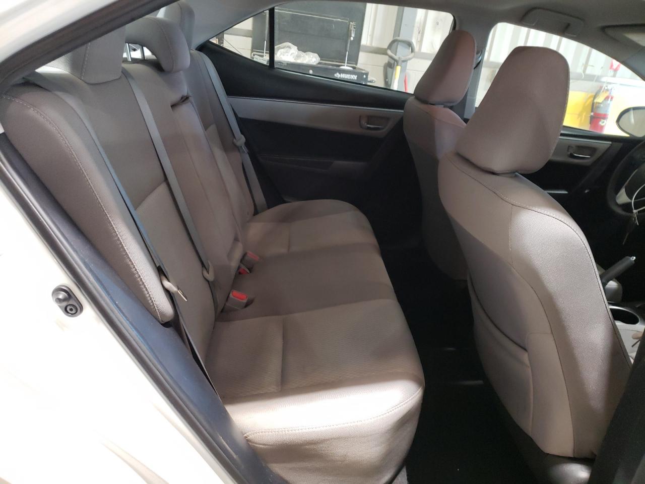 Photo 6 from auction – 2015 TOYOTA COROLLA L with VIN 2T1BURHE1FC422049