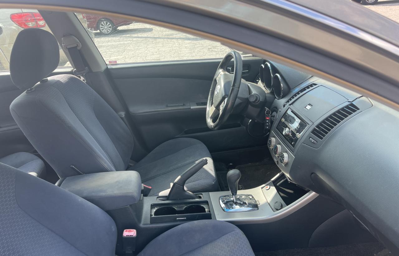 Photo 5 from auction – 2005 NISSAN ALTIMA S with VIN 1N4AL11D25C321469