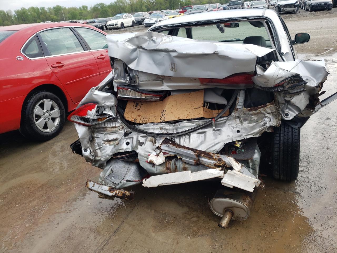 Photo 9 from auction – 2002 HONDA ACCORD EX with VIN 1HGCG56632A057129