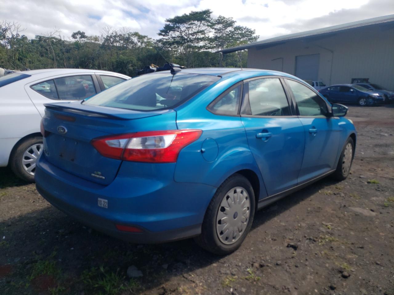 Photo 4 from auction – 2013 FORD FOCUS SE with VIN 1FADP3F25DL364187