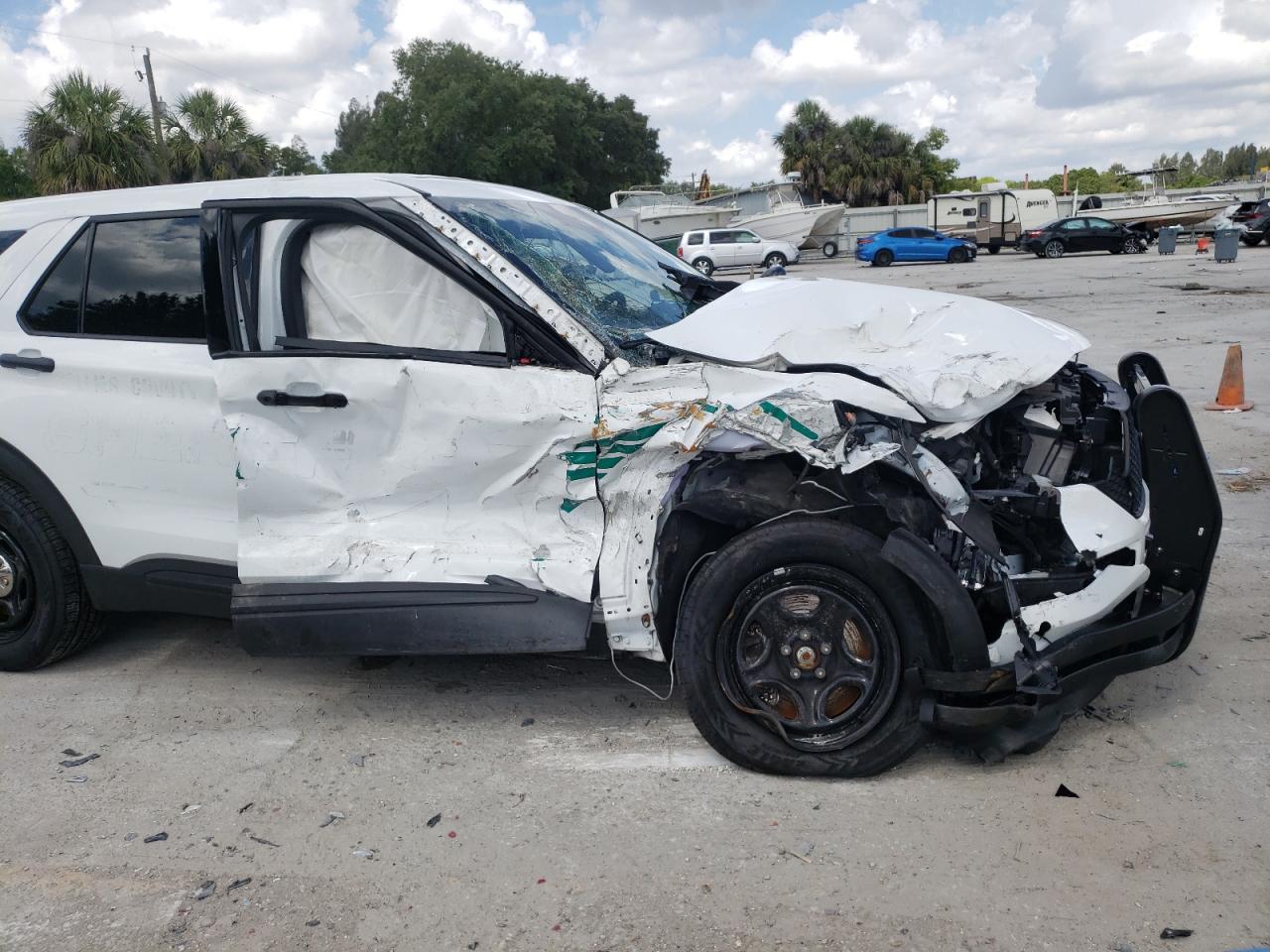 Photo 9 from auction – 2020 FORD EXPLORER P with VIN 1FM5K8AB5LGA41844