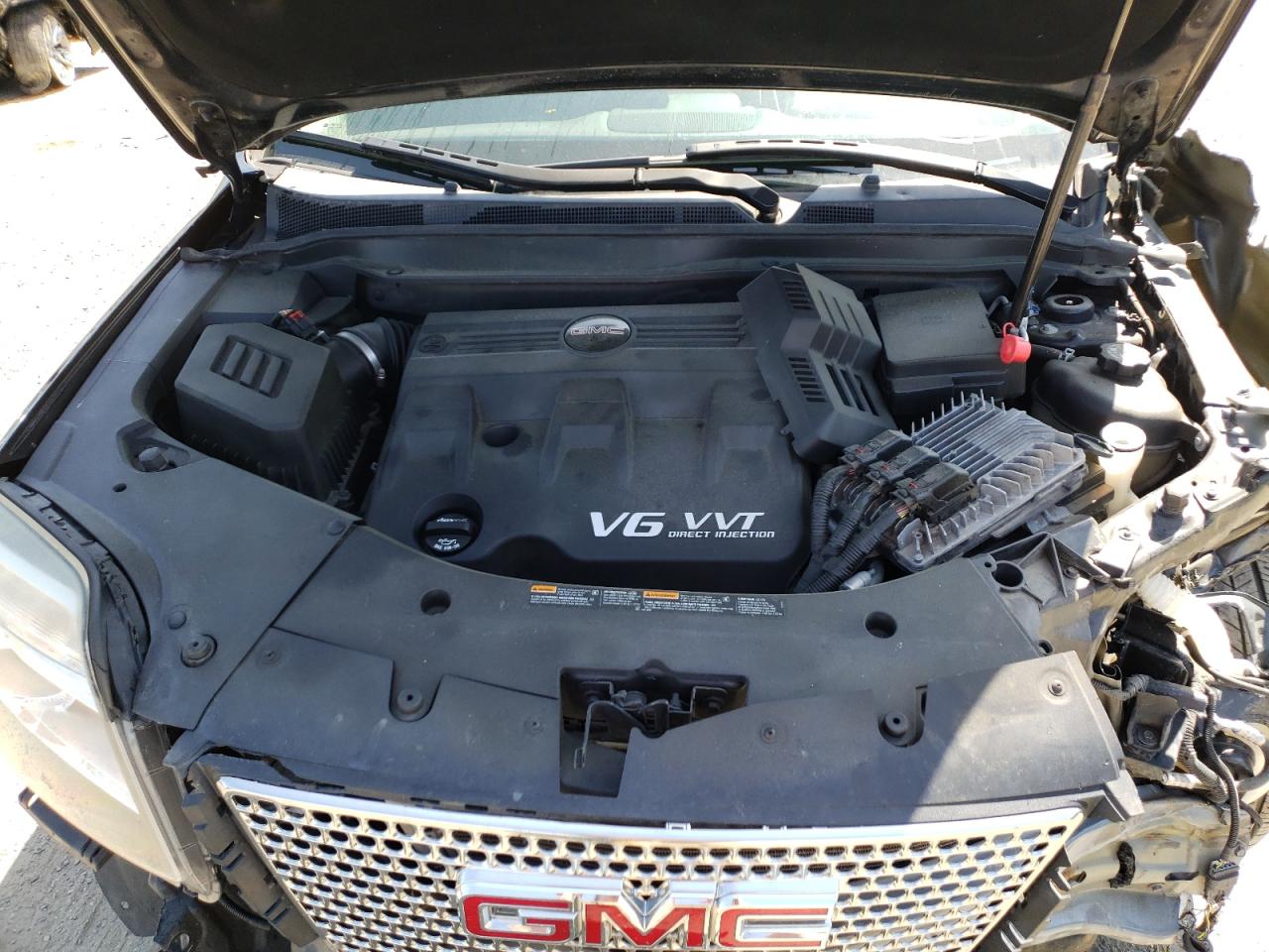 Photo 7 from auction – 2014 GMC TERRAIN DE with VIN 2GKFLZE38E6129082