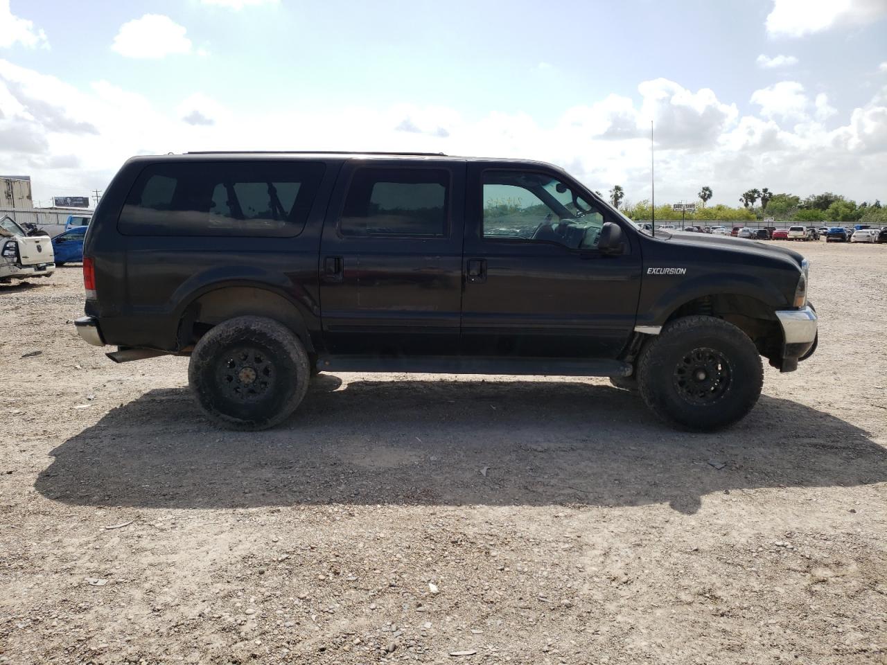 Photo 9 from auction – 2002 FORD EXCURSION with VIN 1FMNU40S32ED64031