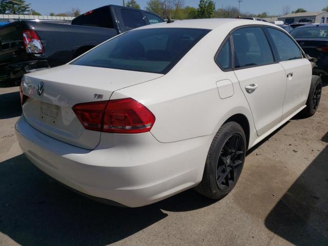 Photo 4 from auction – 2015 VOLKSWAGEN PASSAT S with VIN 1VWAT7A38FC001964
