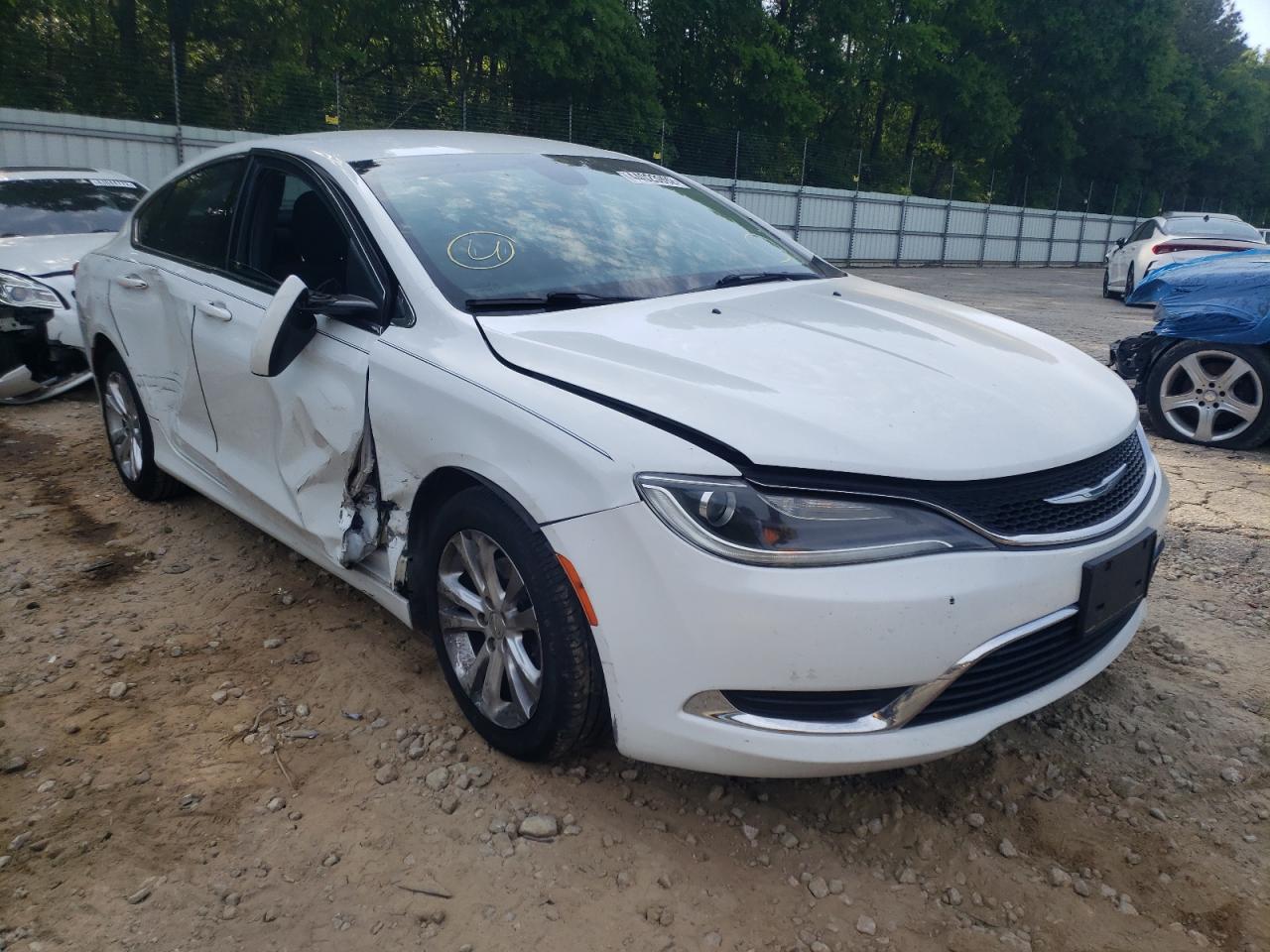 CHRYSLER 200 LIMITE 2015 with VIN 1C3CCCAB5FN647922 - Photo from auction