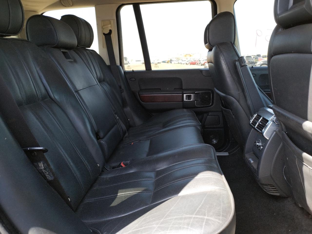 Photo 6 from auction – 2008 LAND ROVER RANGE ROVE with VIN SALMF15448A271160
